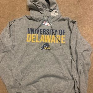University of Delaware Unisex Adult Pull-Over Hoodie.    BRAND NEW!